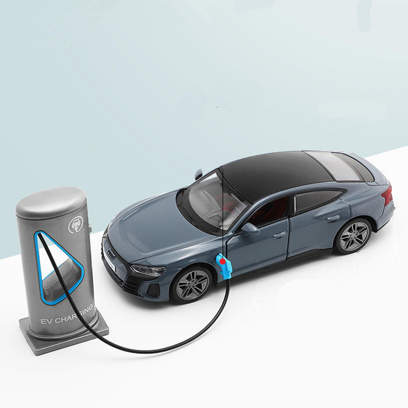 Renewable Energy Kids - 1:36 Audi RS ETron GT Coupe
